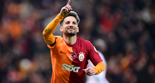 Galatasaray'da Tek Gündem Mertens: 