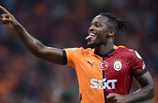 Michy Batshuayi: ''İlk 11'i zorlamak istiyorum''